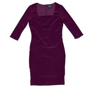 White House Black Market burgundy cocktail dress. Size 12